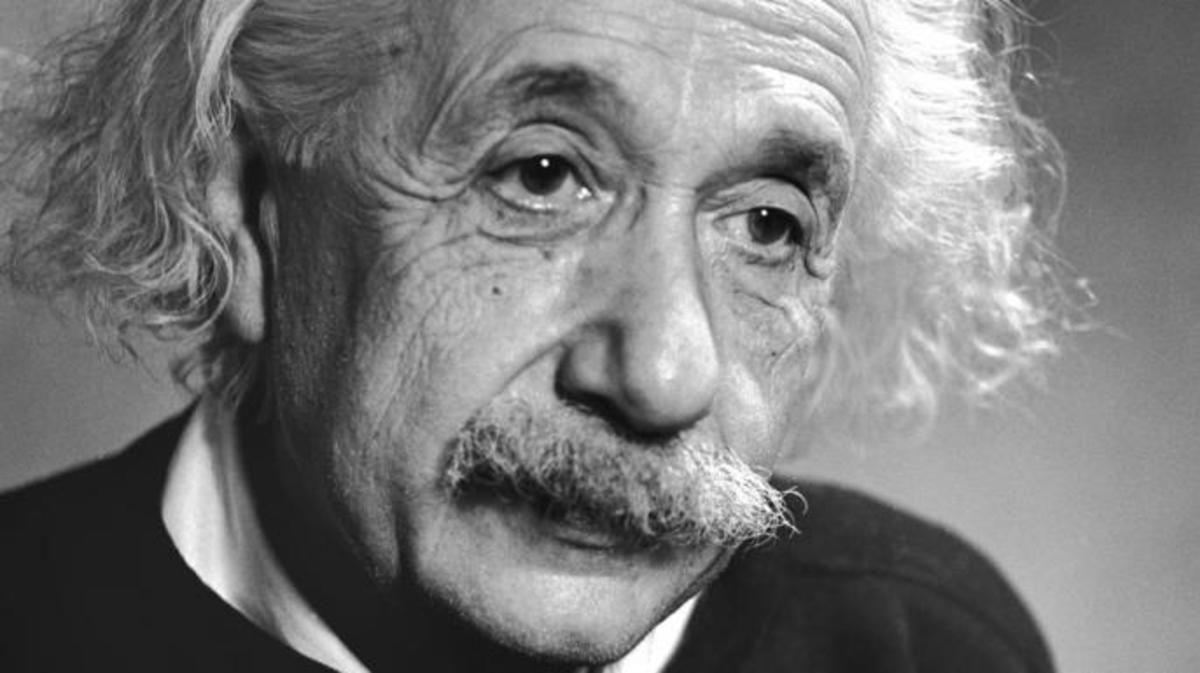 Detail Foto Albert Einstein Nomer 44