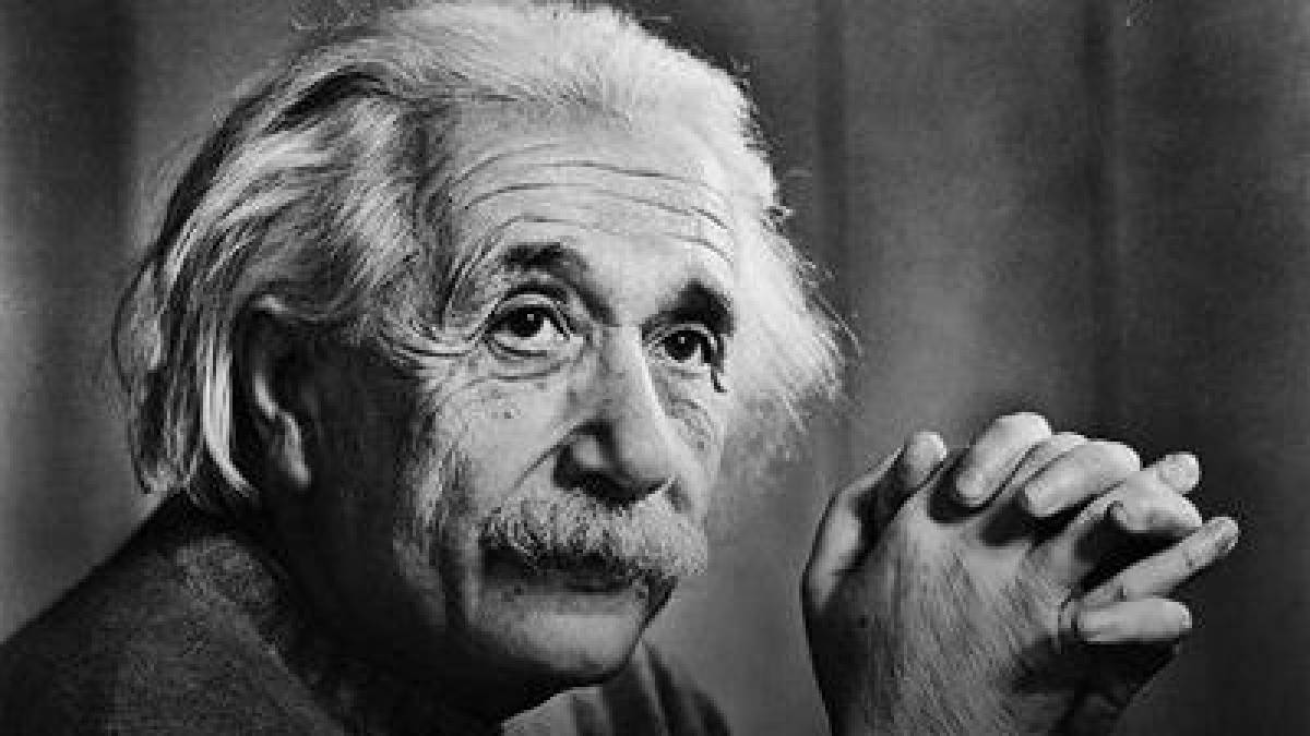 Detail Foto Albert Einstein Nomer 53