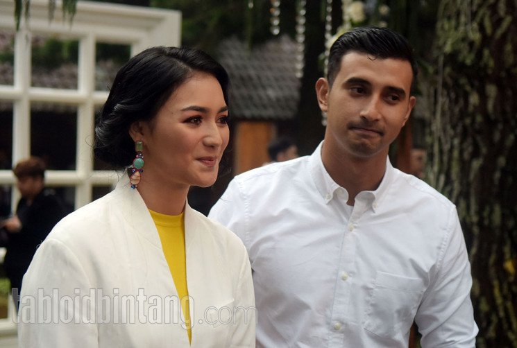 Detail Foto Ali Syakieb Dan Citra Kirana Nomer 48