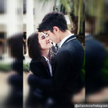 Detail Foto Aliando Dan Prilly Romantis Nomer 10