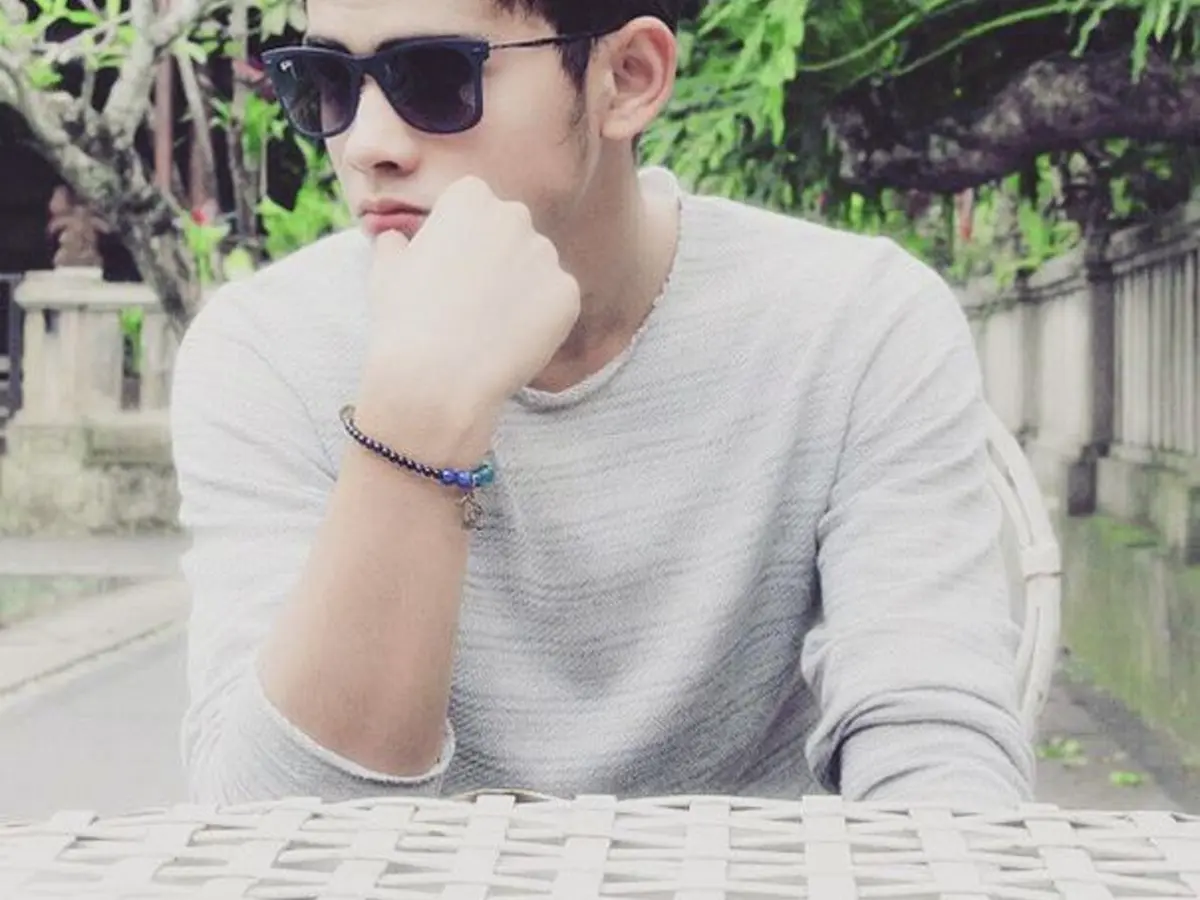 Detail Foto Aliando Keren Dan Ganteng Nomer 52