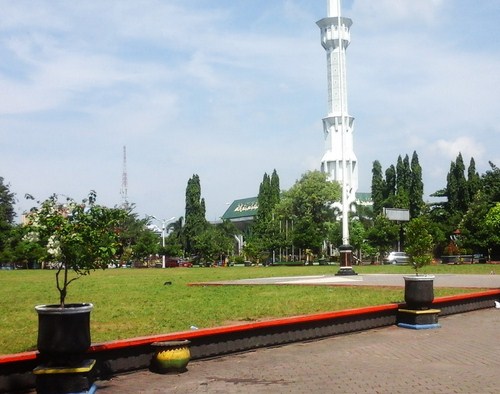 Detail Foto Alun Alun Pati Nomer 45