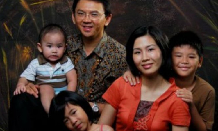 Detail Foto Anak Anak Ahok Nomer 25