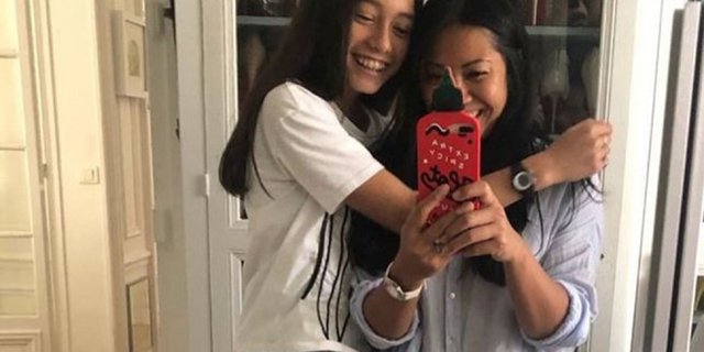 Detail Foto Anak Anggun C Sasmi Nomer 18