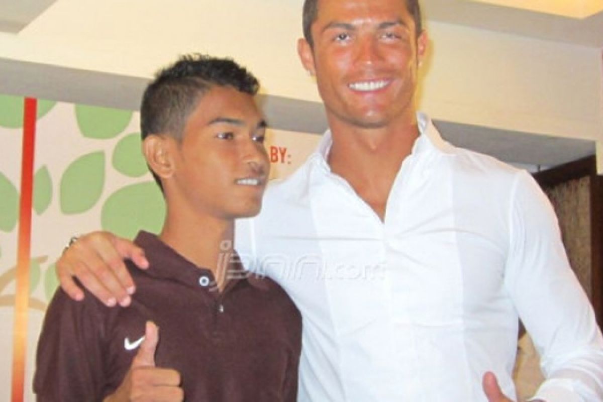 Detail Foto Anak Angkat Ronaldo Nomer 46