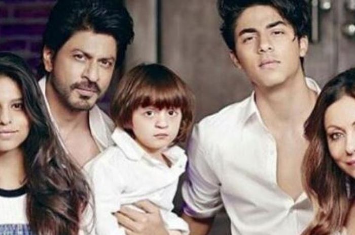 Detail Foto Anak Artis Bollywood Nomer 24