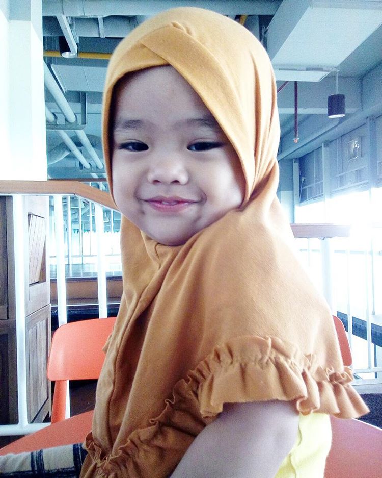 Detail Foto Anak Cantik Berhijab Nomer 33