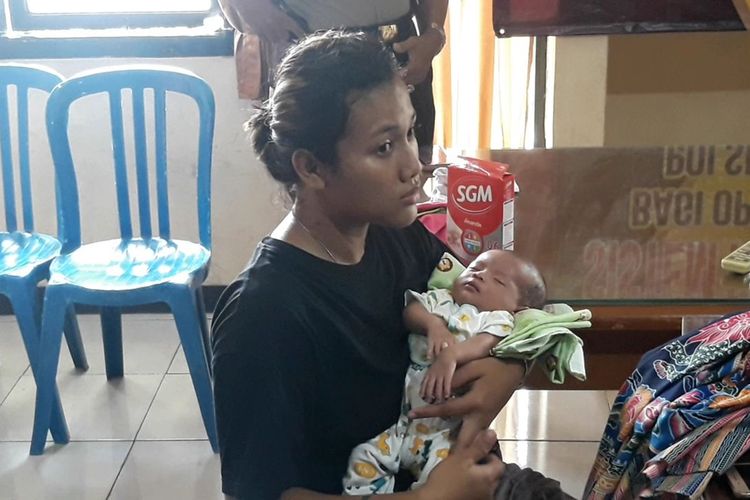 Detail Foto Anak Dalam Kardus Nomer 33