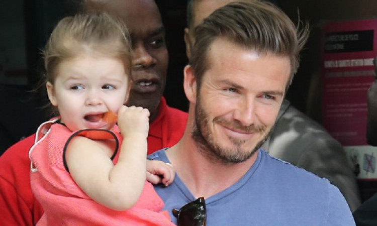 Detail Foto Anak David Beckham Nomer 25