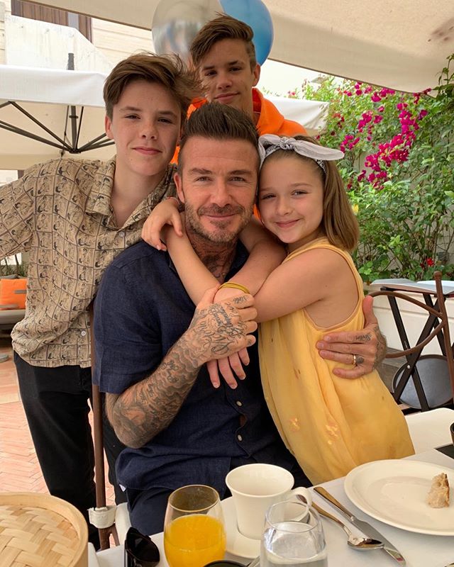 Detail Foto Anak David Beckham Nomer 7