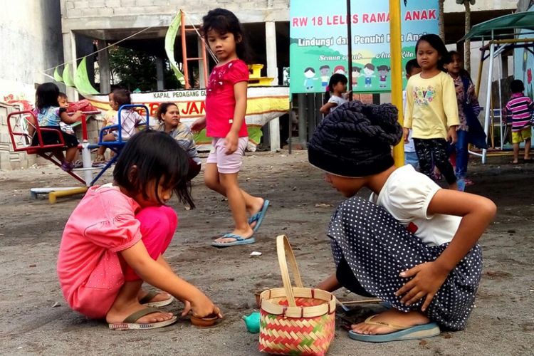 Detail Foto Anak Desa Bermain Nomer 24