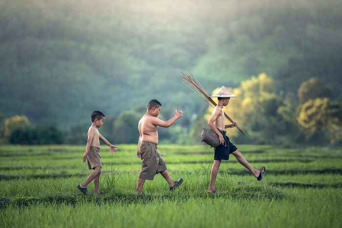 Detail Foto Anak Desa Bermain Nomer 34