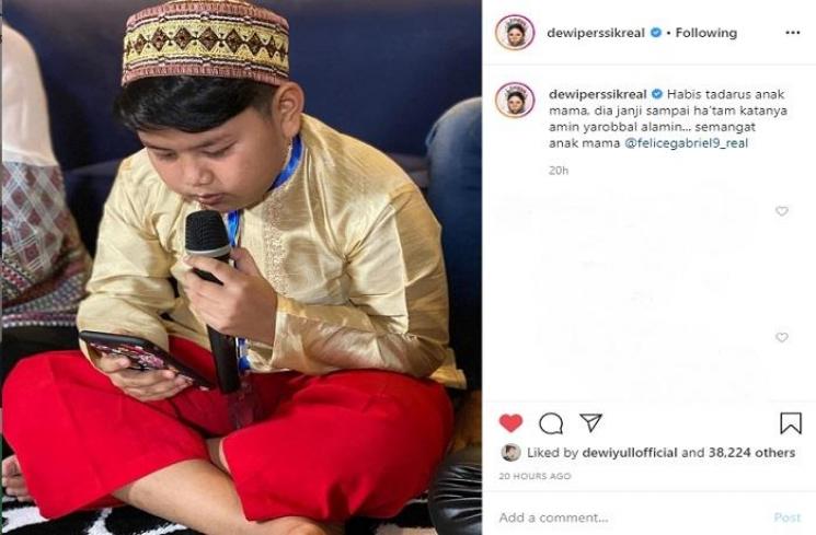 Detail Foto Anak Dewi Persik Nomer 39