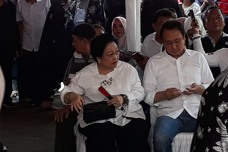 Detail Foto Anak Megawati Nomer 31