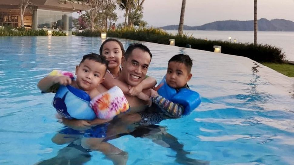 Detail Foto Anak Nia Ramadhani Dan Ardi Bakrie Nomer 37