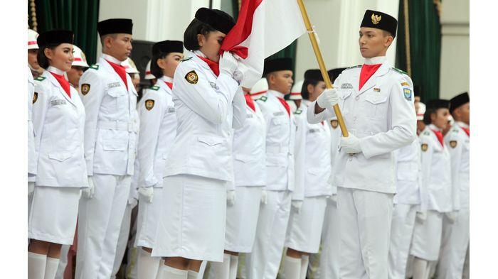 Detail Foto Anak Paskibra Nomer 17