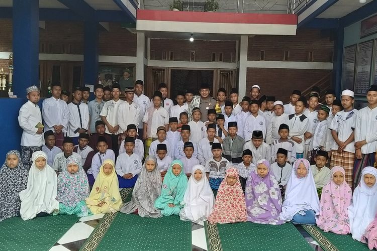 Detail Foto Anak Pesantren Nomer 12