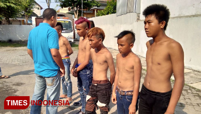 Detail Foto Anak Punk Indonesia Nomer 21