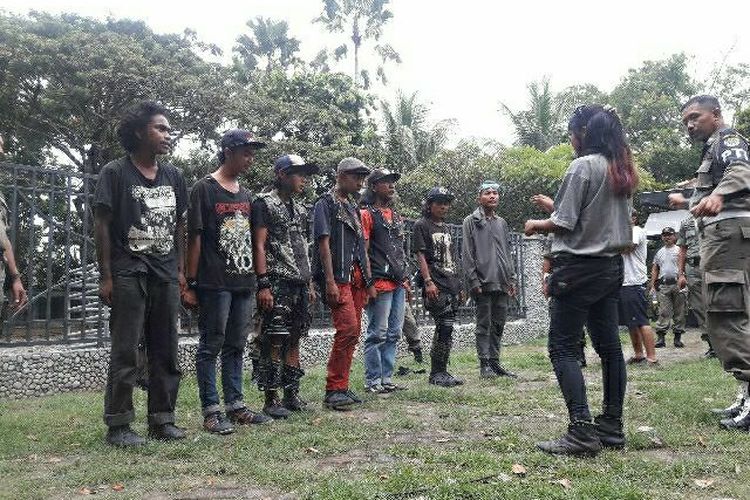 Detail Foto Anak Punk Indonesia Nomer 29