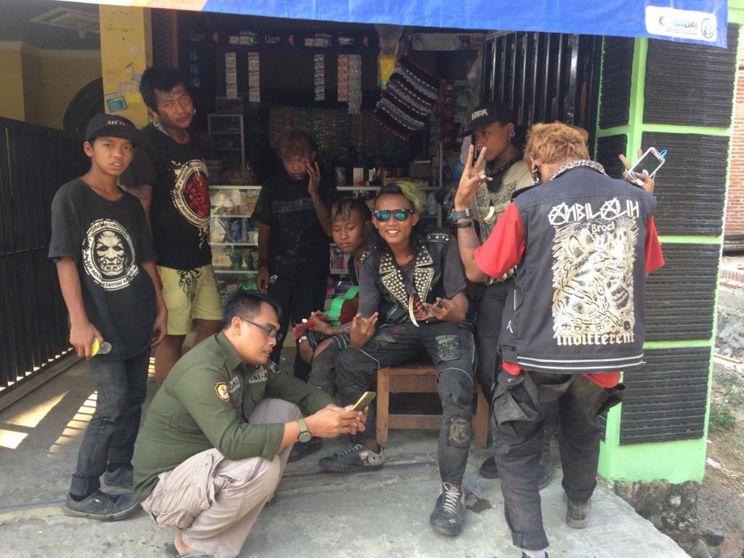 Detail Foto Anak Punk Indonesia Nomer 6