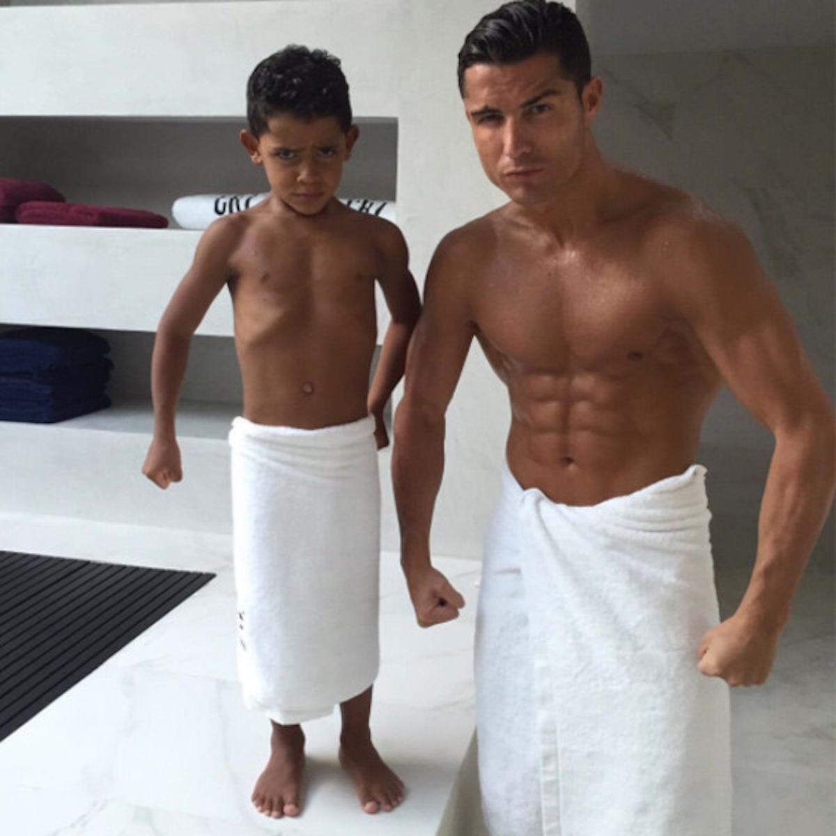 Detail Foto Anak Ronaldo Nomer 13