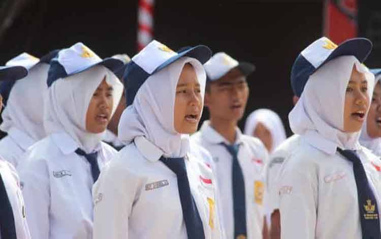 Detail Foto Anak Sekolah Smp Nomer 11