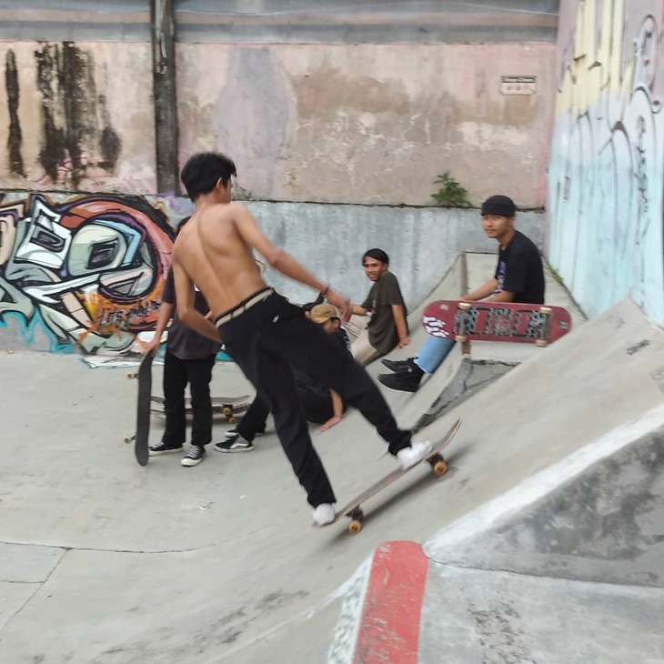 Detail Foto Anak Skateboard Nomer 7
