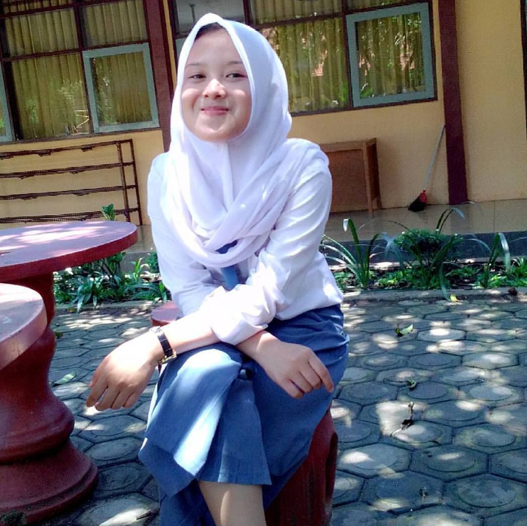 Detail Foto Anak Smk Cantik Nomer 9