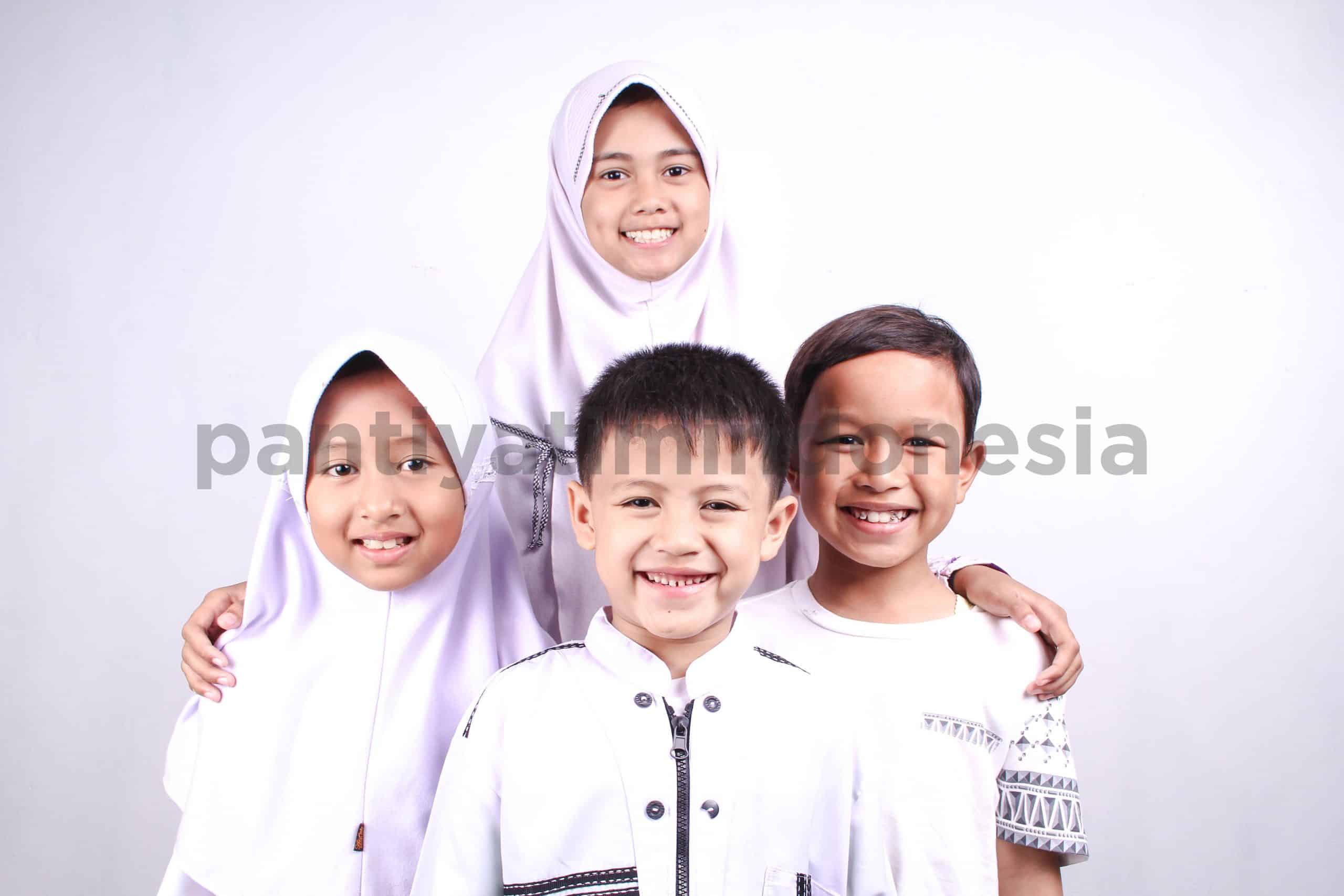 Detail Foto Anak Yatim Nomer 19