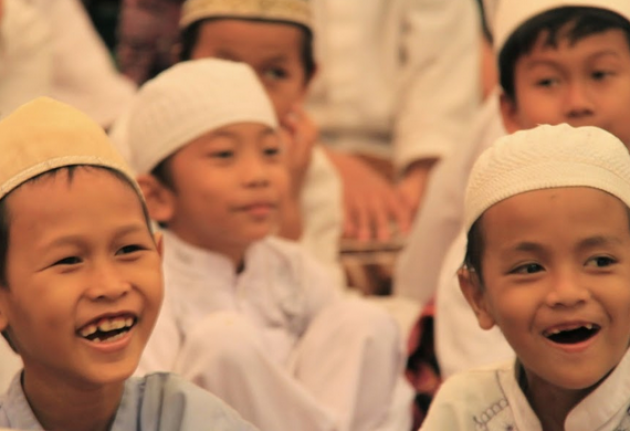 Detail Foto Anak Yatim Nomer 22