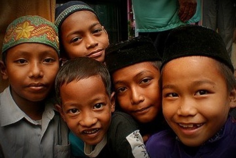 Detail Foto Anak Yatim Nomer 6