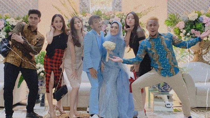 Detail Foto Angga Putra Dan Pacar Nomer 36