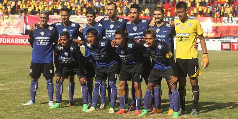 Detail Foto Arema Cronus Nomer 31