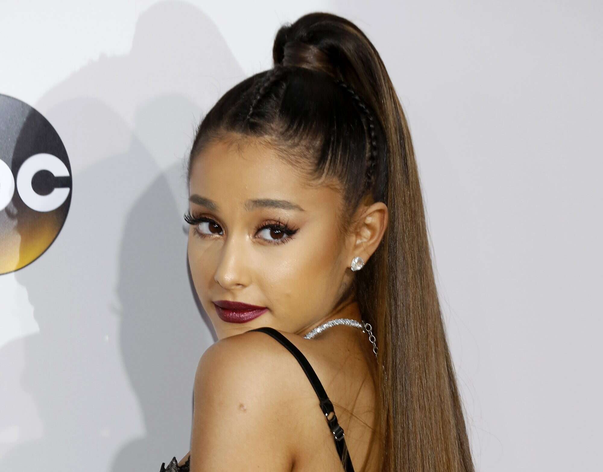 Detail Foto Ariana Grande Nomer 12