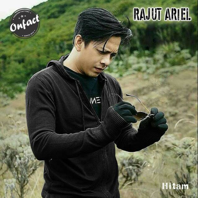 Detail Foto Ariel Keren Nomer 2