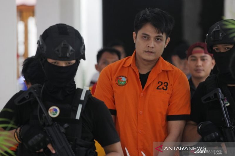 Detail Foto Artis Aulia Farhan Nomer 22