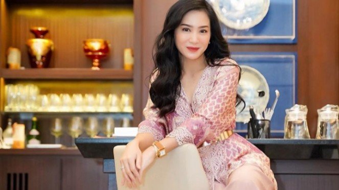 Detail Foto Artis Bunga Zainal Nomer 20