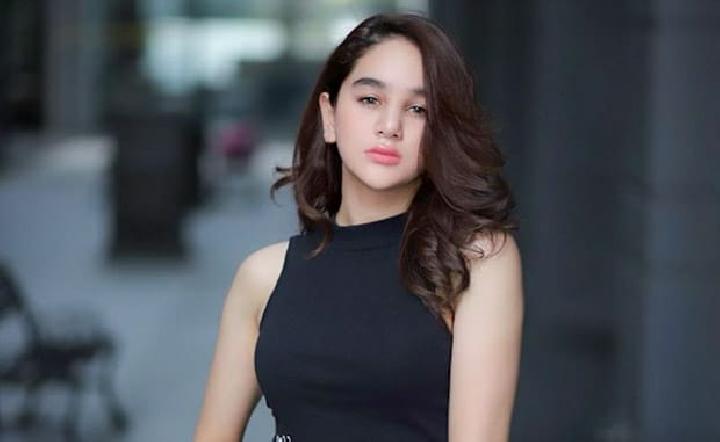 Detail Foto Artis Ftv Hana Hanifah Nomer 5