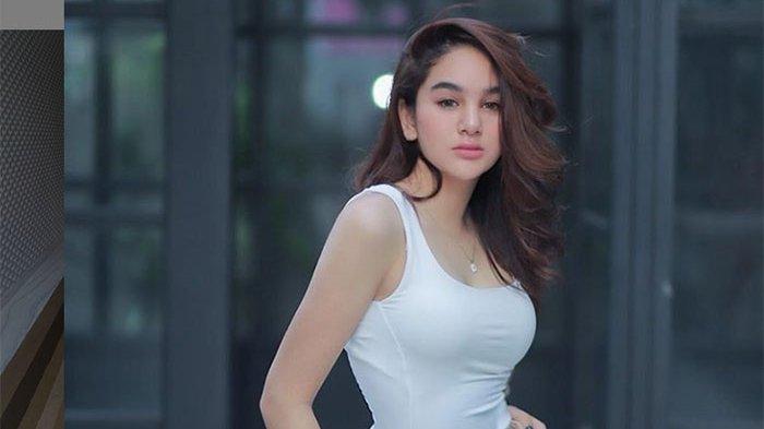 Foto Artis Hana Hanafiah - KibrisPDR