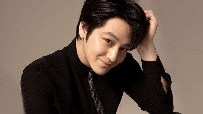 Detail Foto Artis Korea Kim Bum Nomer 11