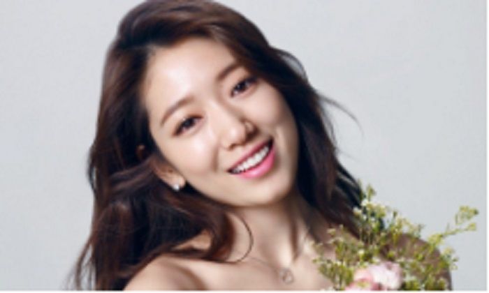 Detail Foto Artis Korea Park Shin Hye Nomer 10