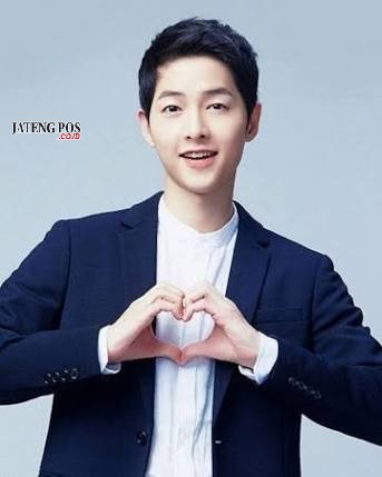 Detail Foto Artis Korea Song Joong Ki Nomer 30