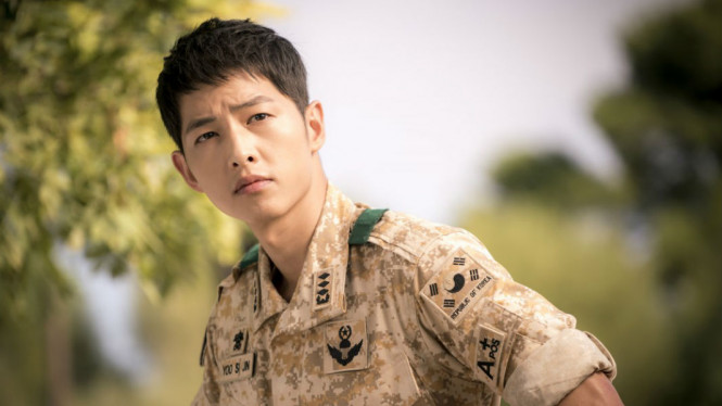 Detail Foto Artis Korea Song Joong Ki Nomer 7