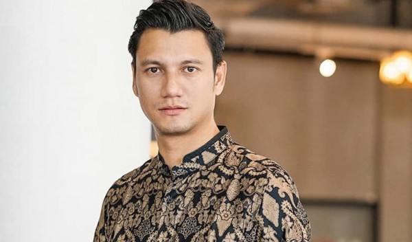 Detail Foto Artis Panggilan Nomer 16