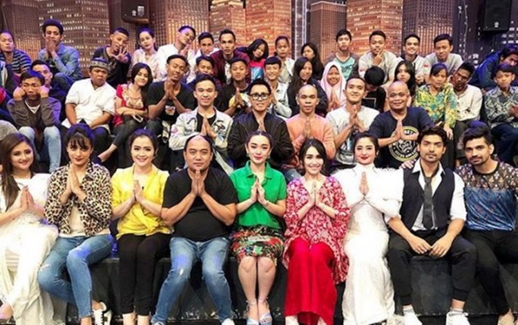 Detail Foto Artis Pesbukers Nomer 19