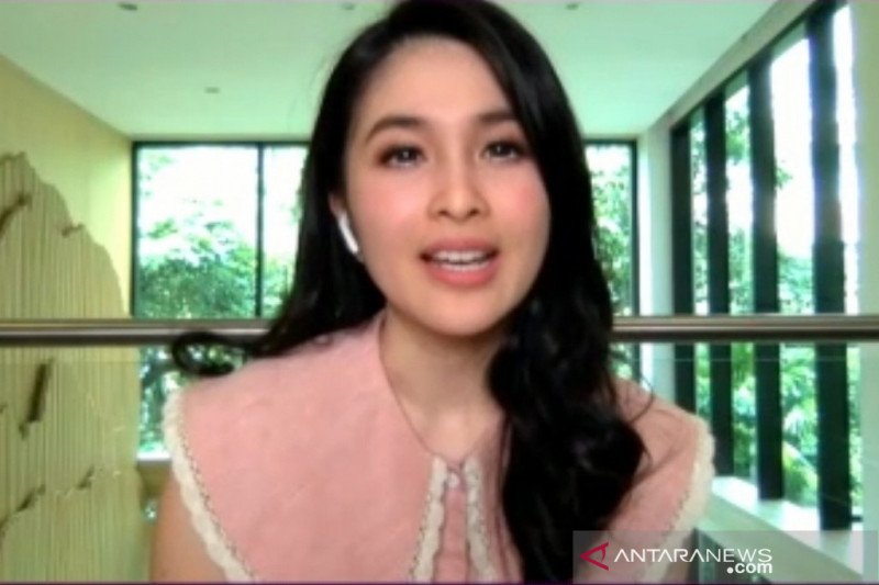 Detail Foto Artis Sandra Dewi Nomer 43