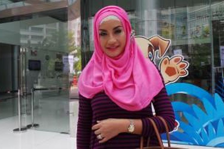 Detail Foto Artis Shinta Bachir Nomer 51