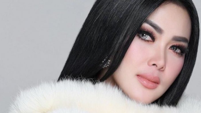 Detail Foto Artis Syahrini Nomer 3