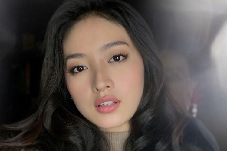 Detail Foto Artis Tercantik Indonesia Nomer 34