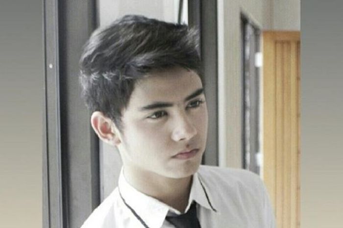 Detail Foto Artis Terganteng Di Dunia Nomer 5